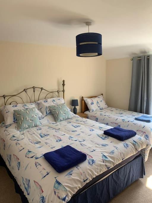 Quaint Beachside Cottage Chapel Saint Leonards Exteriör bild